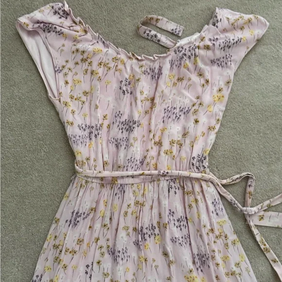 LC Lauren Conrad Light Pink Floral Dress - Picture 4 of 5